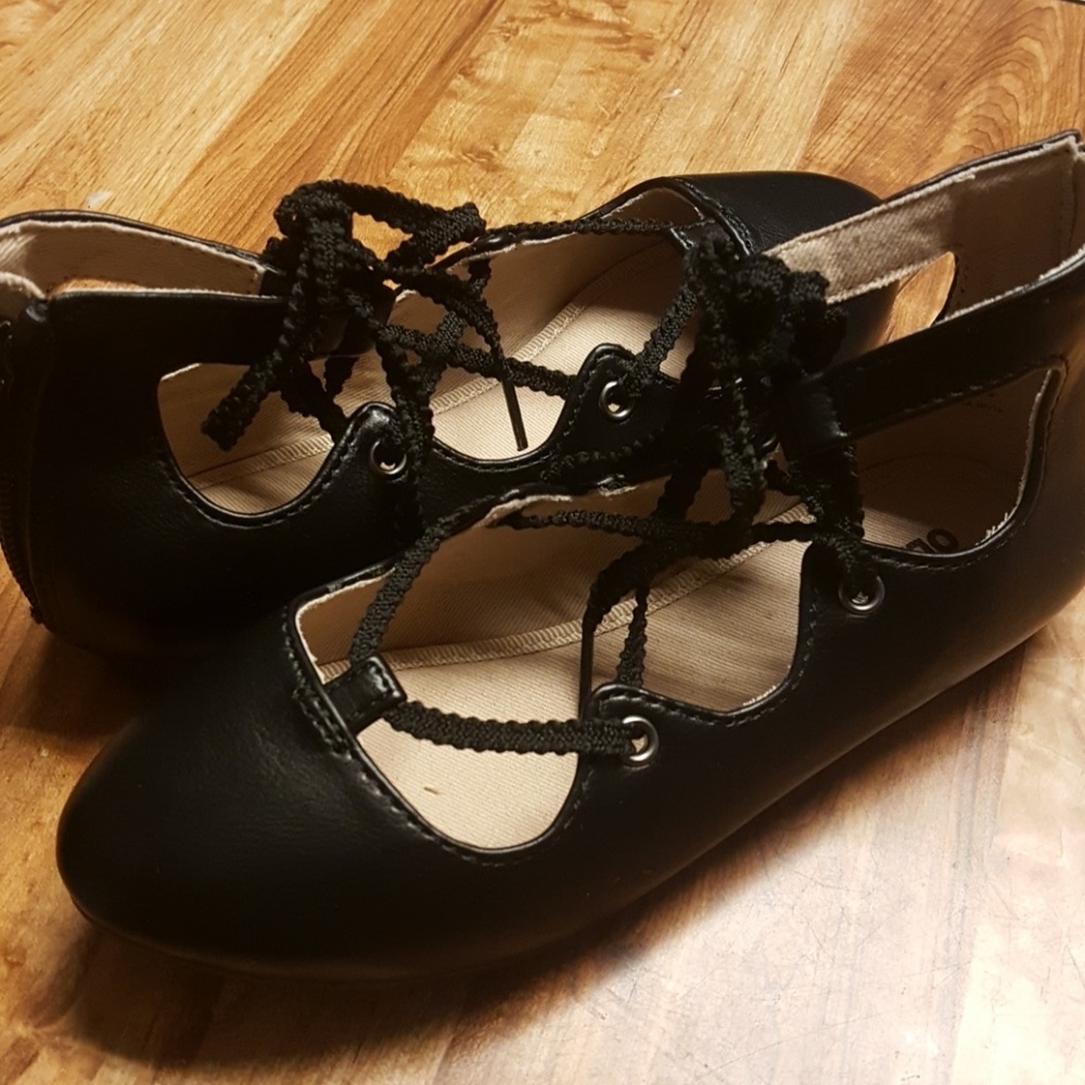 Girls Old Navy shoes